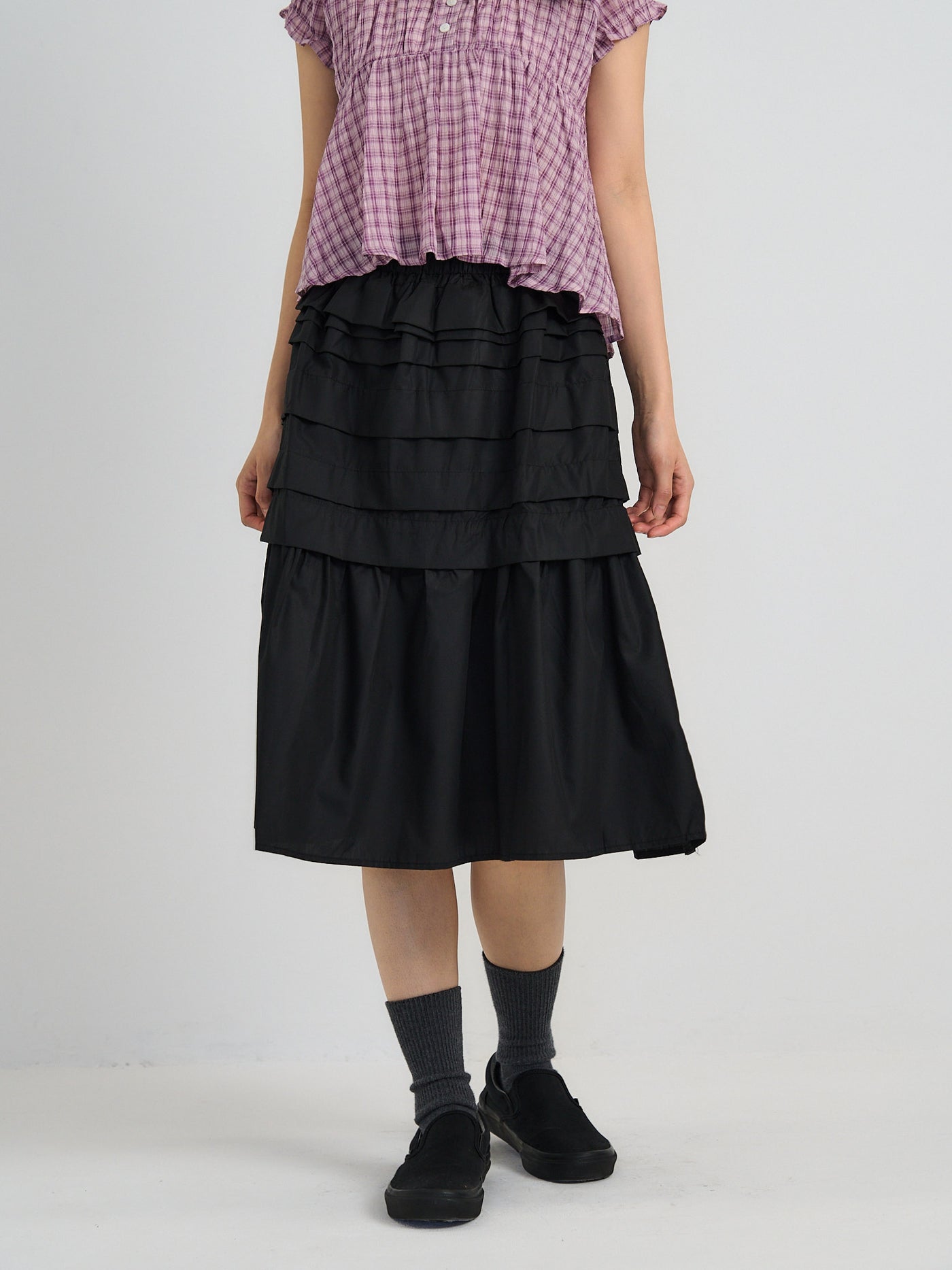 tiered pleated midi skirt