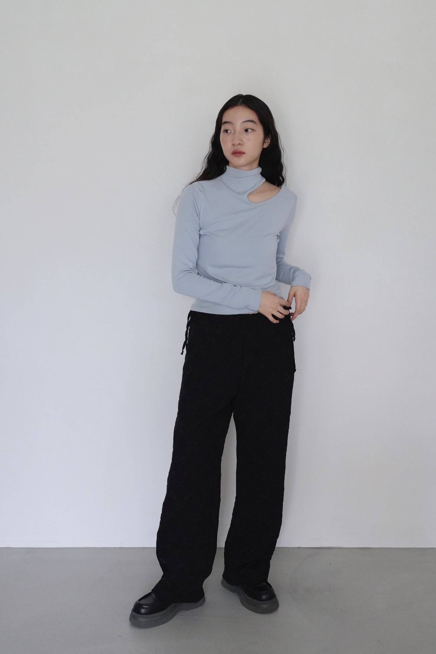 many ribbons pants