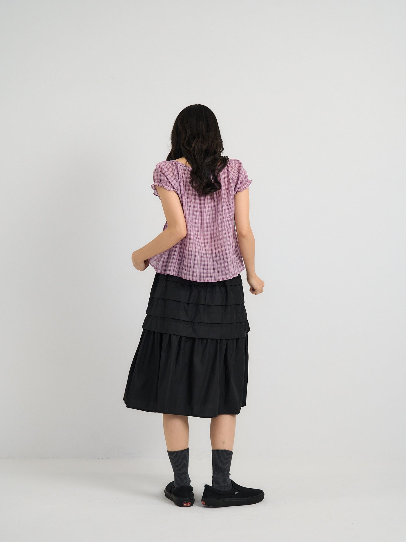 tiered pleated midi skirt