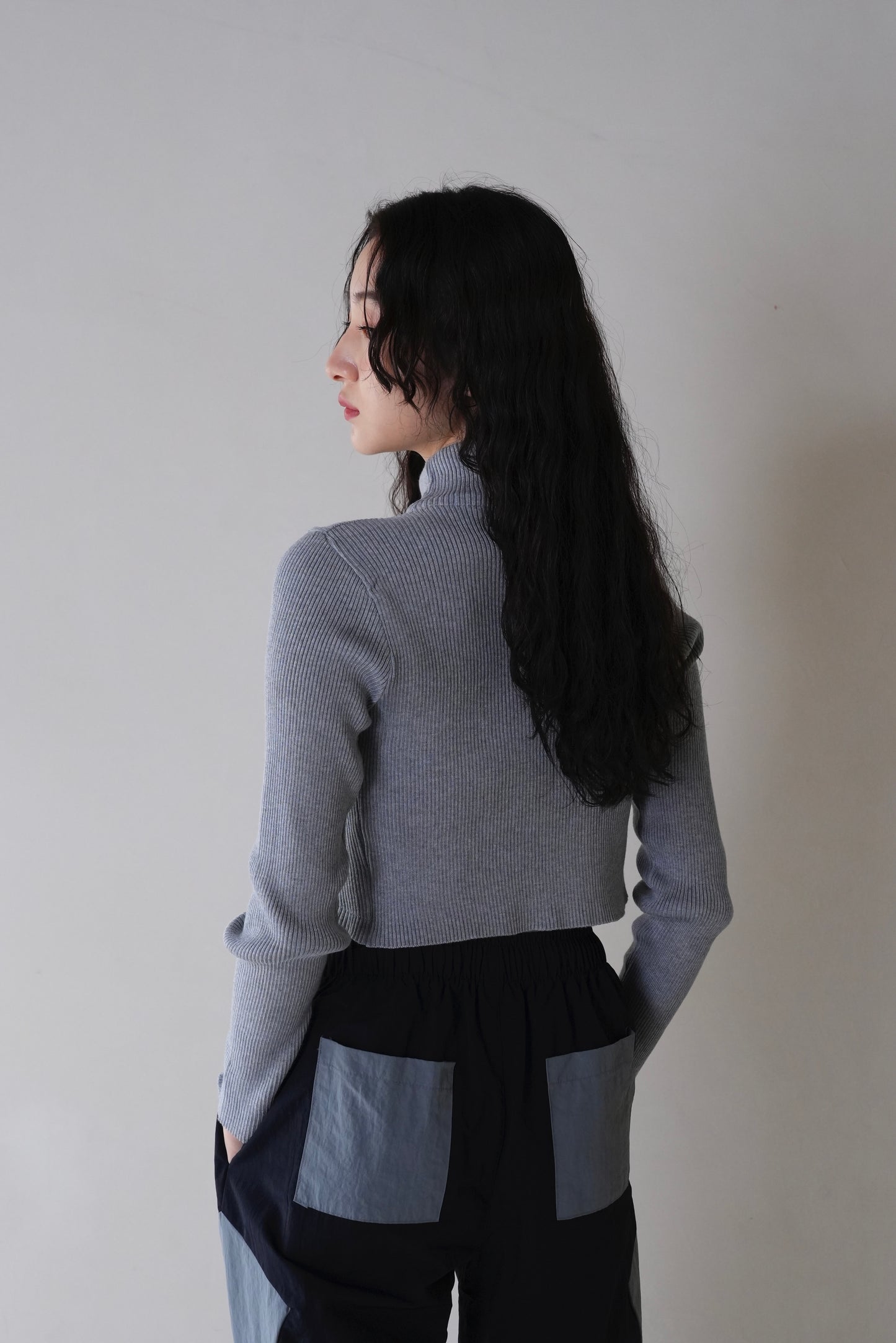 zip cropped knit