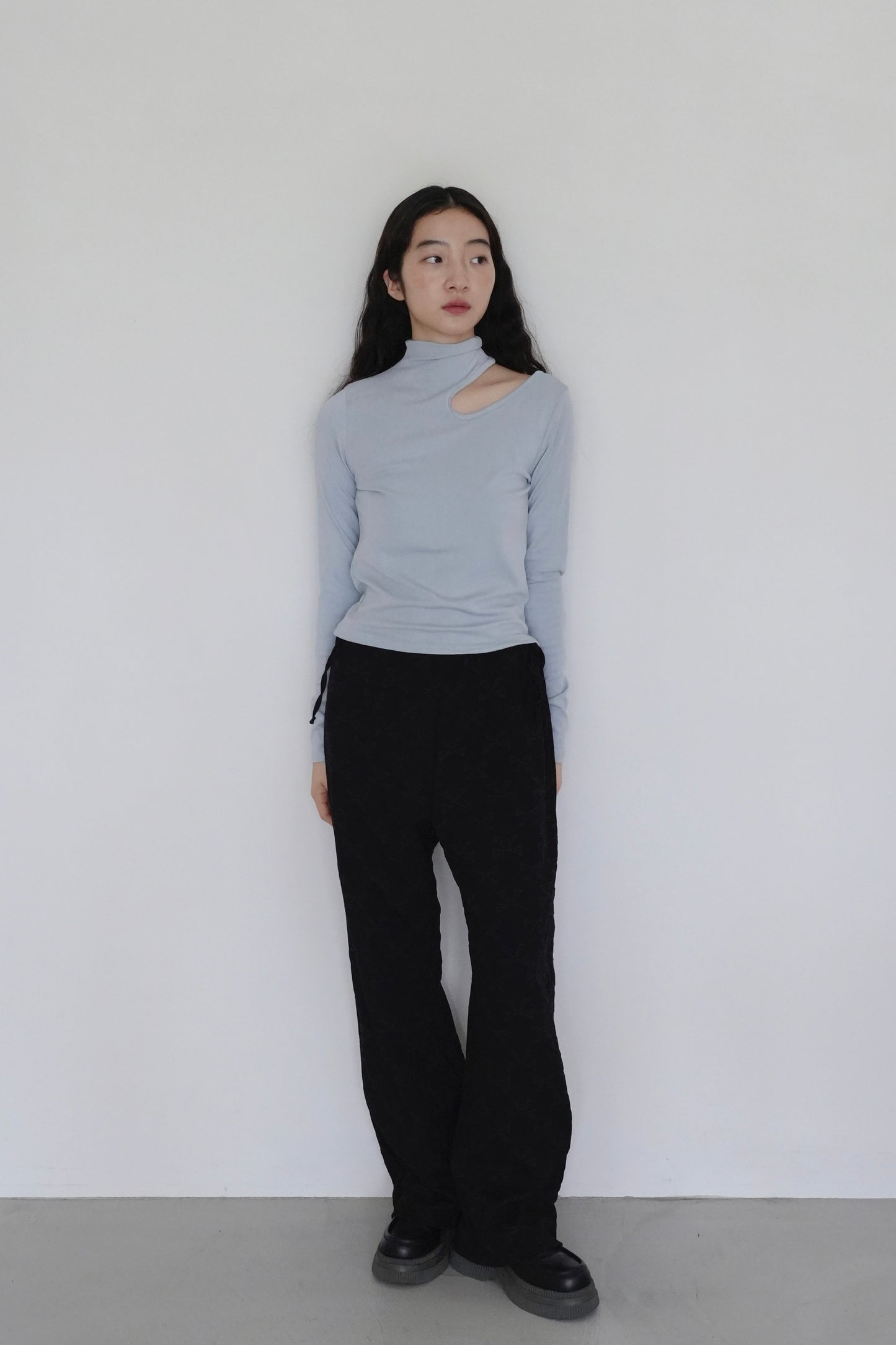 many ribbons pants