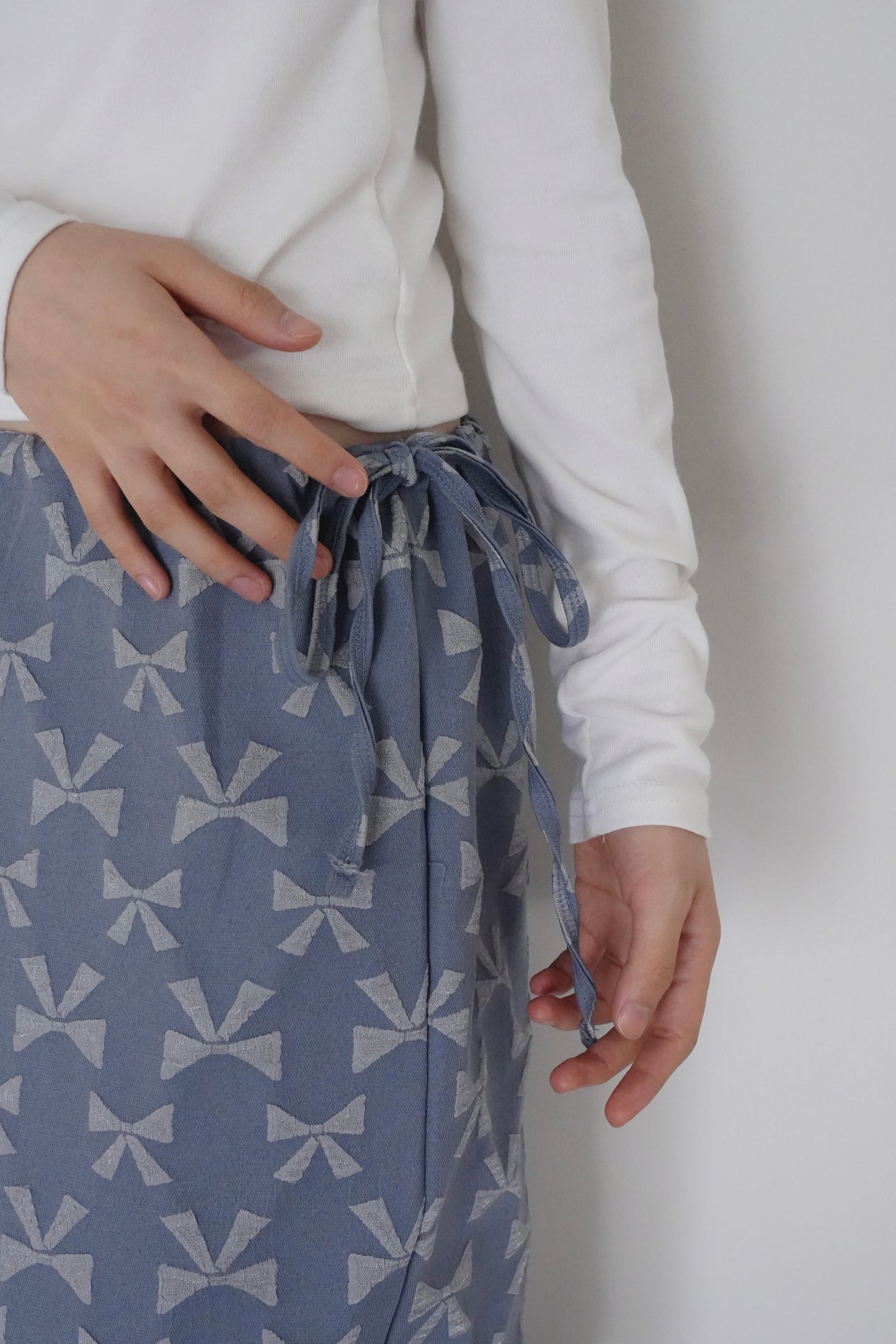 many ribbons pants