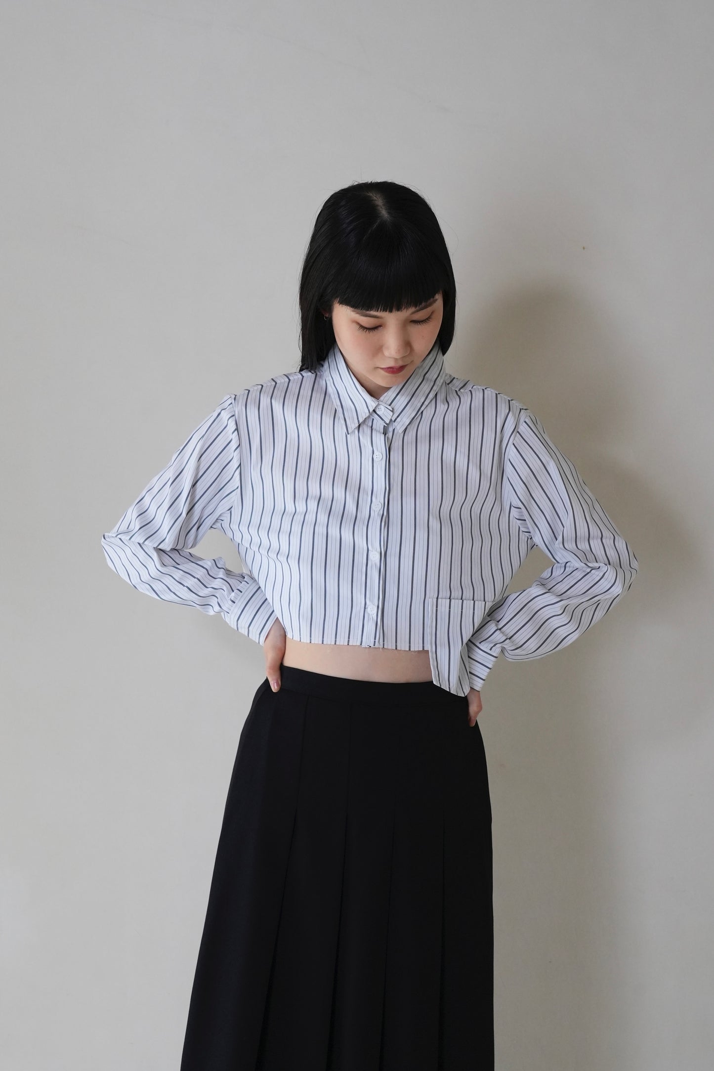 cropped stripe shirt