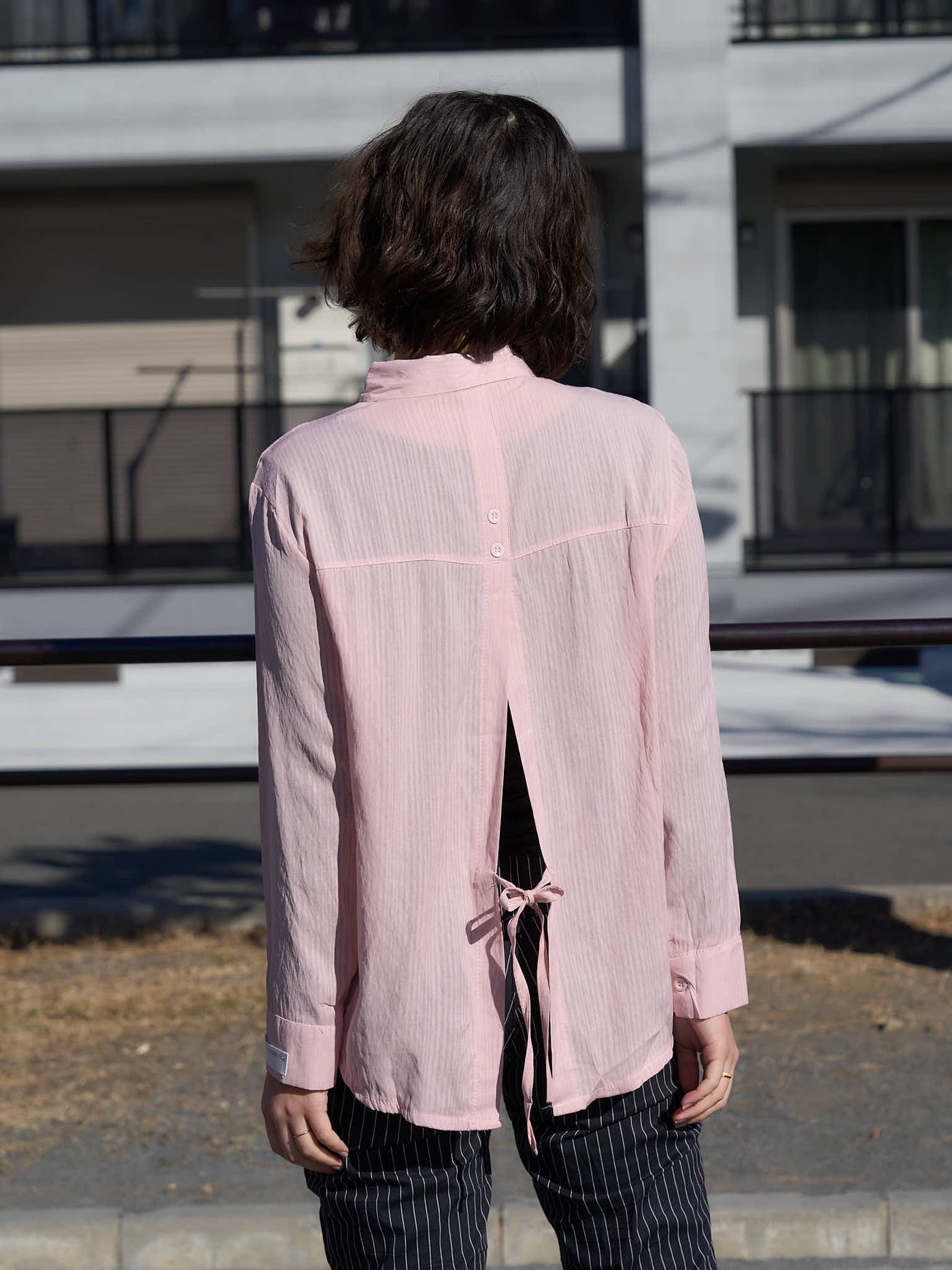 リボン シワ感シャツ カジュアルガーリー レディース Uenui