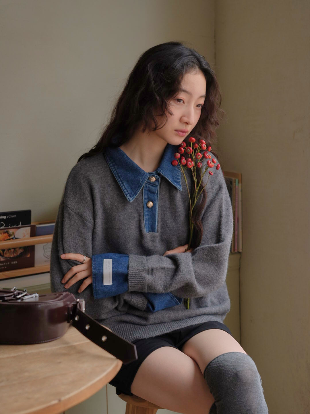 denim collar knit pullover