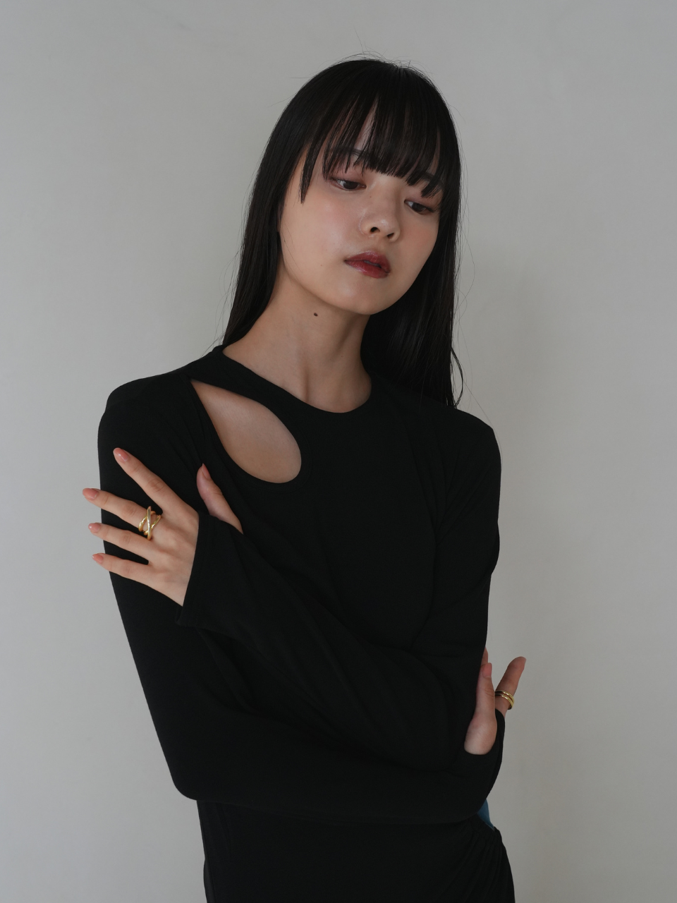 cut out hole one-piece