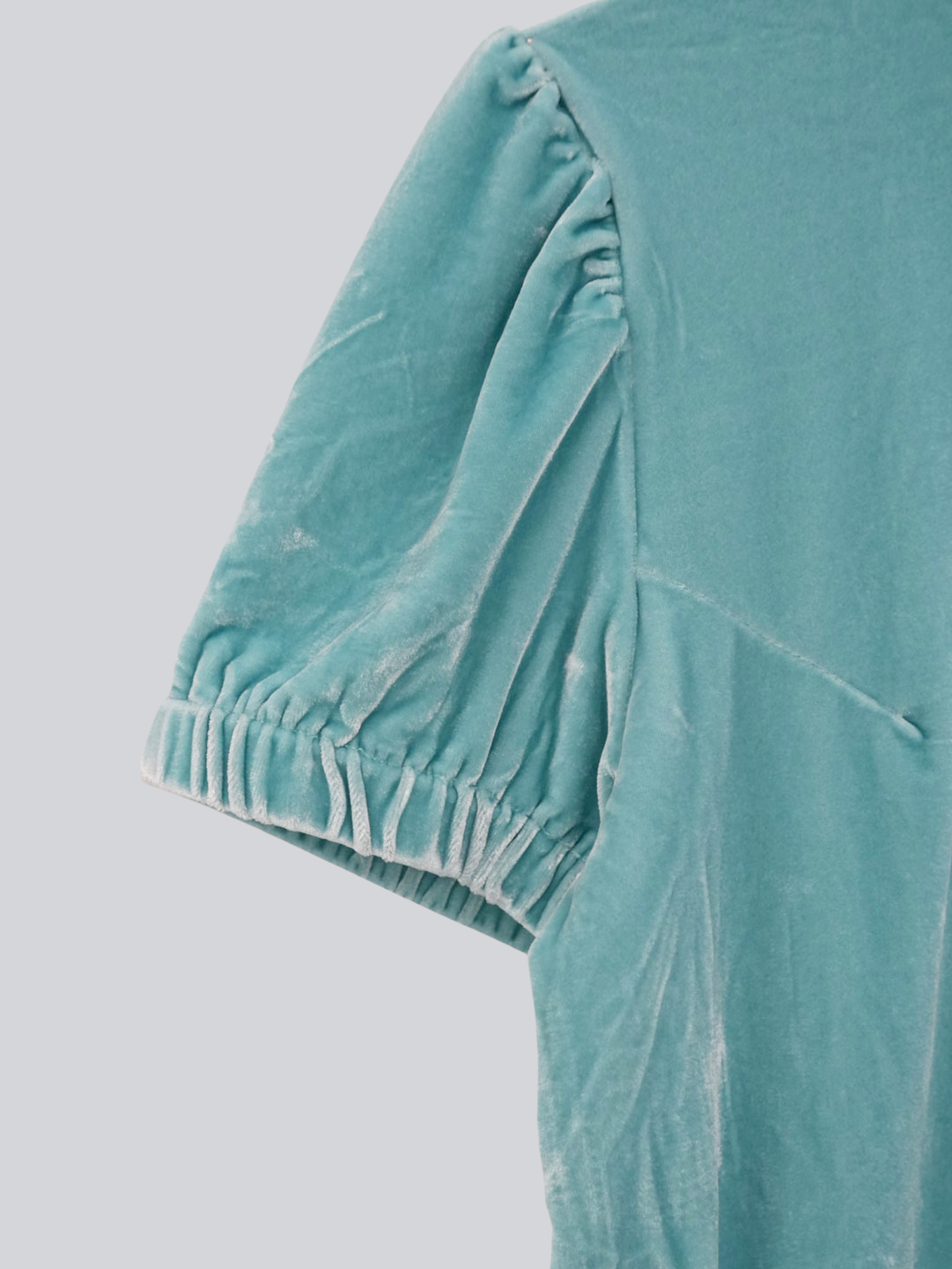 velour puff sleeve top