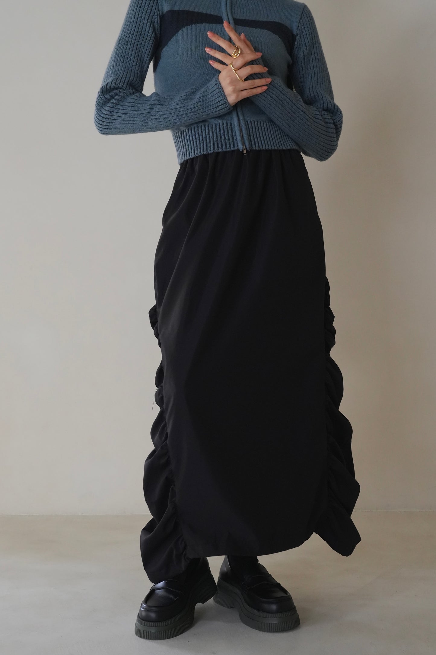side frill skirt