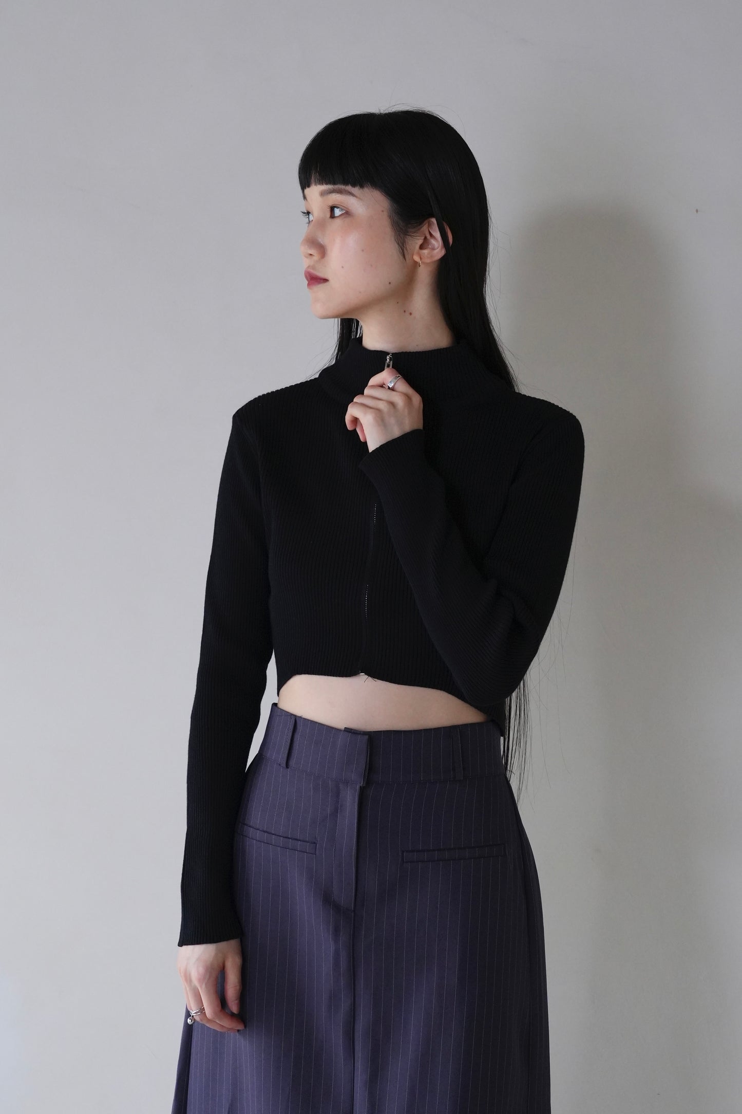 zip cropped knit
