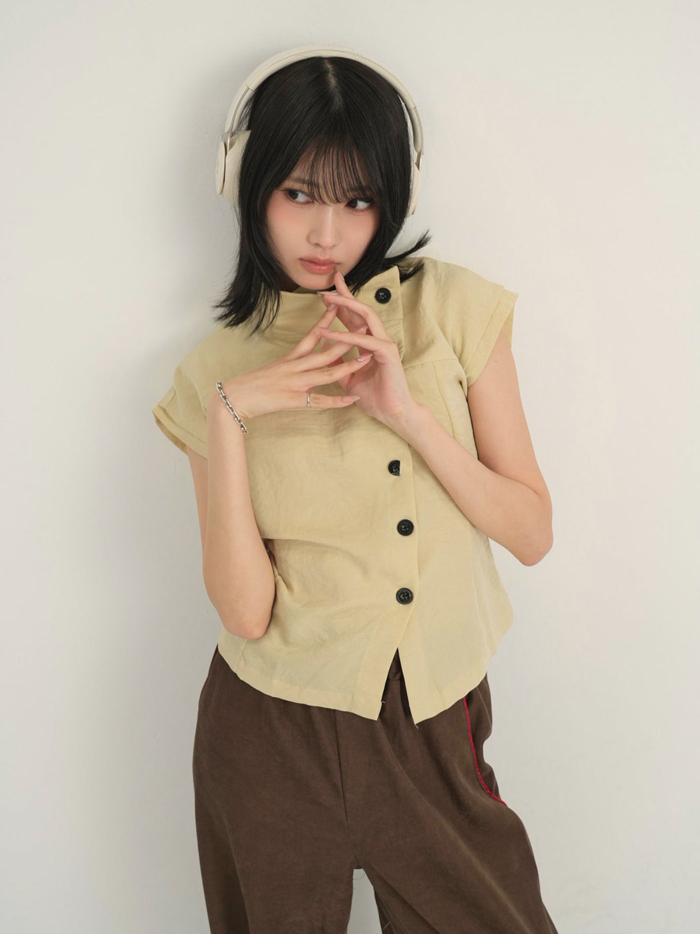 asymmetric collar shirt