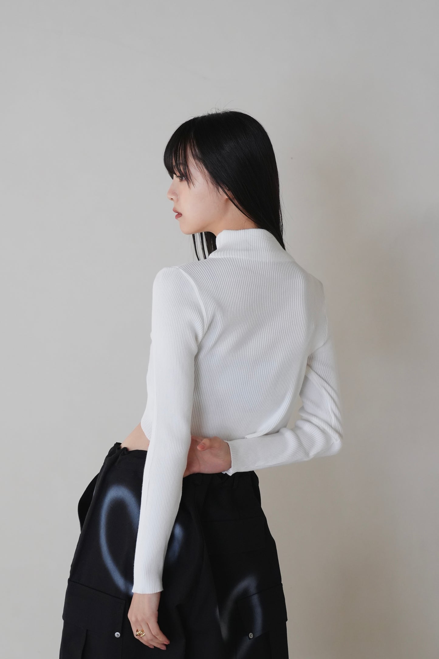 zip cropped knit
