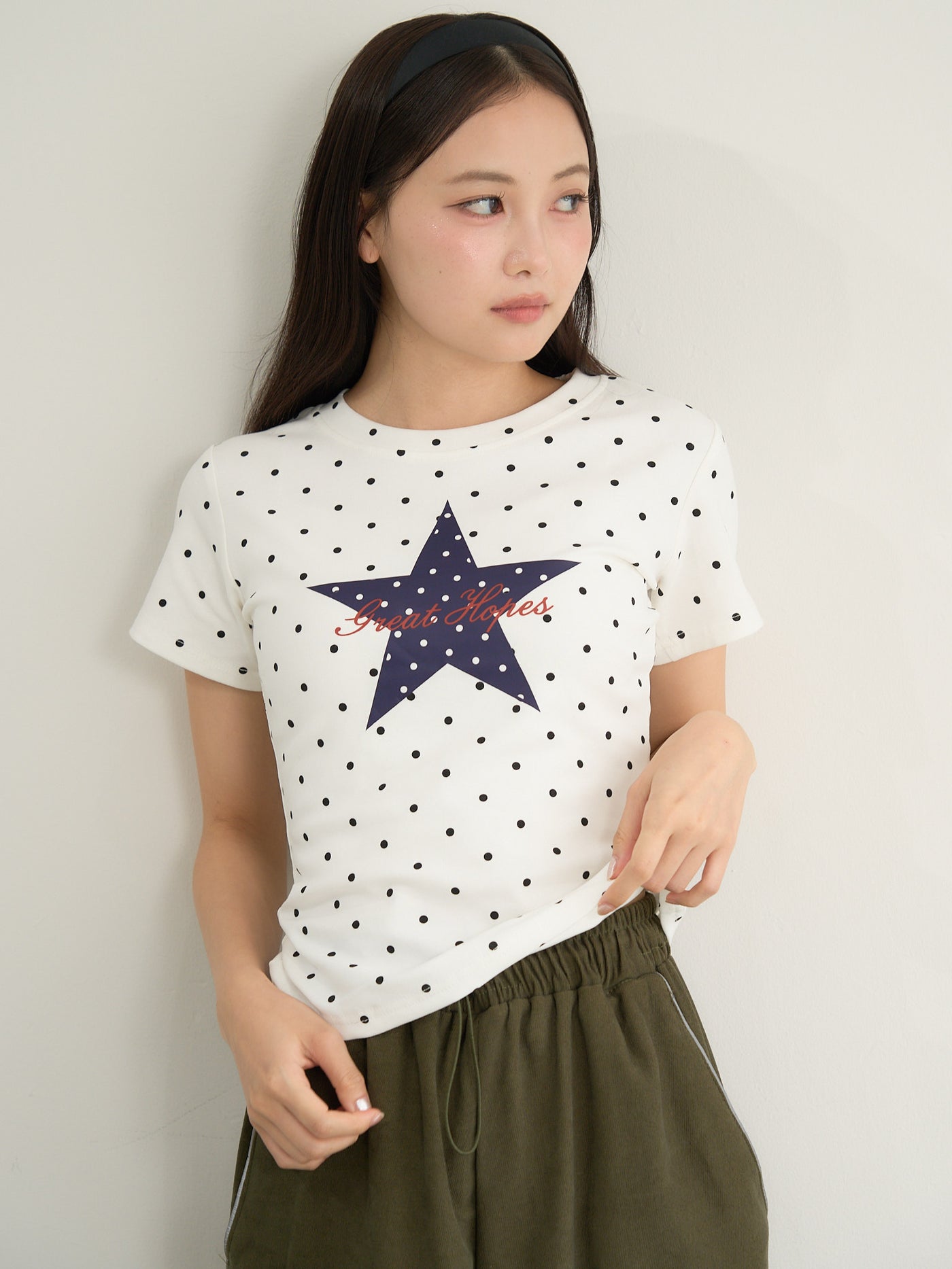 dot star tee