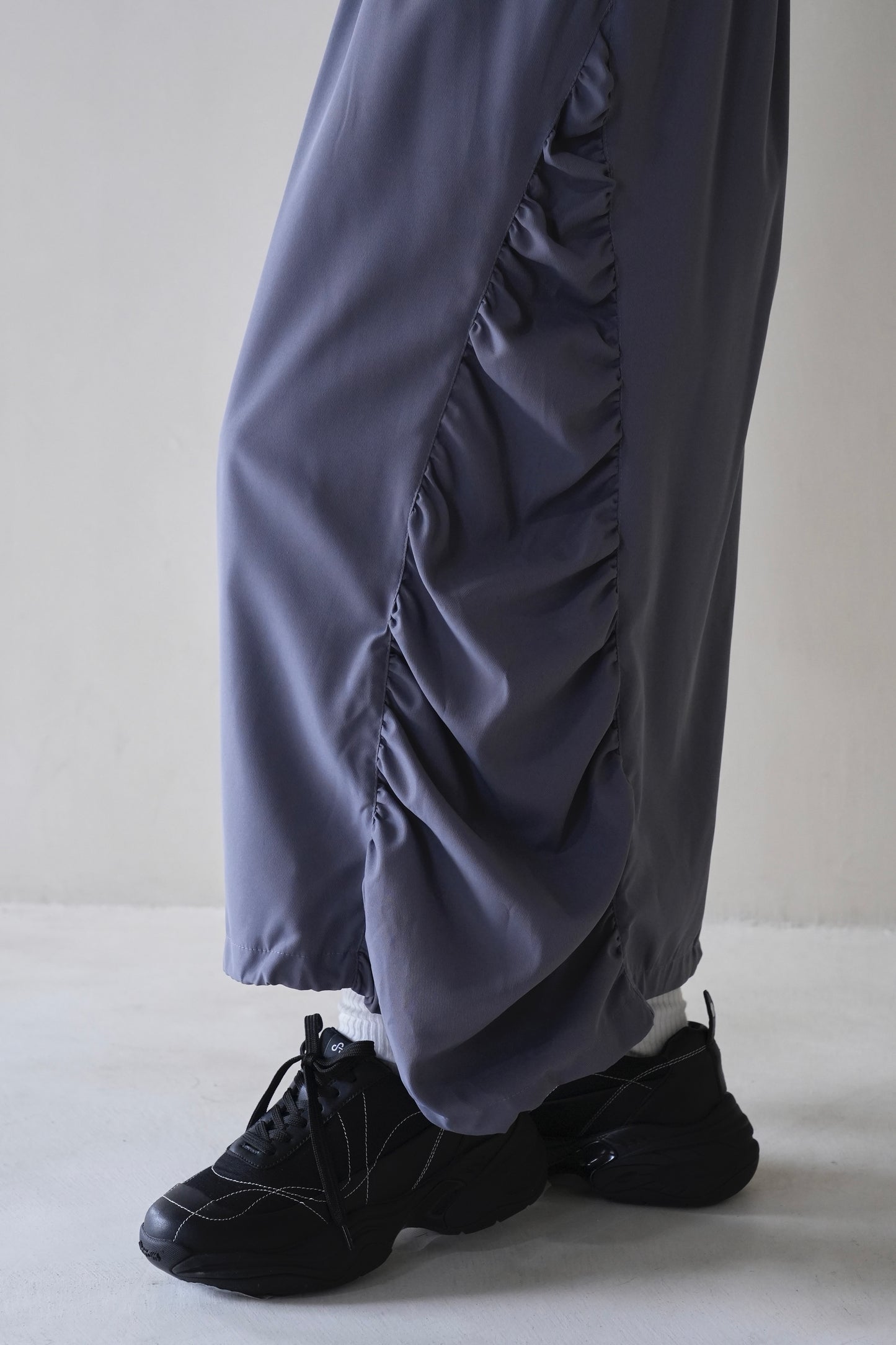 side frill skirt
