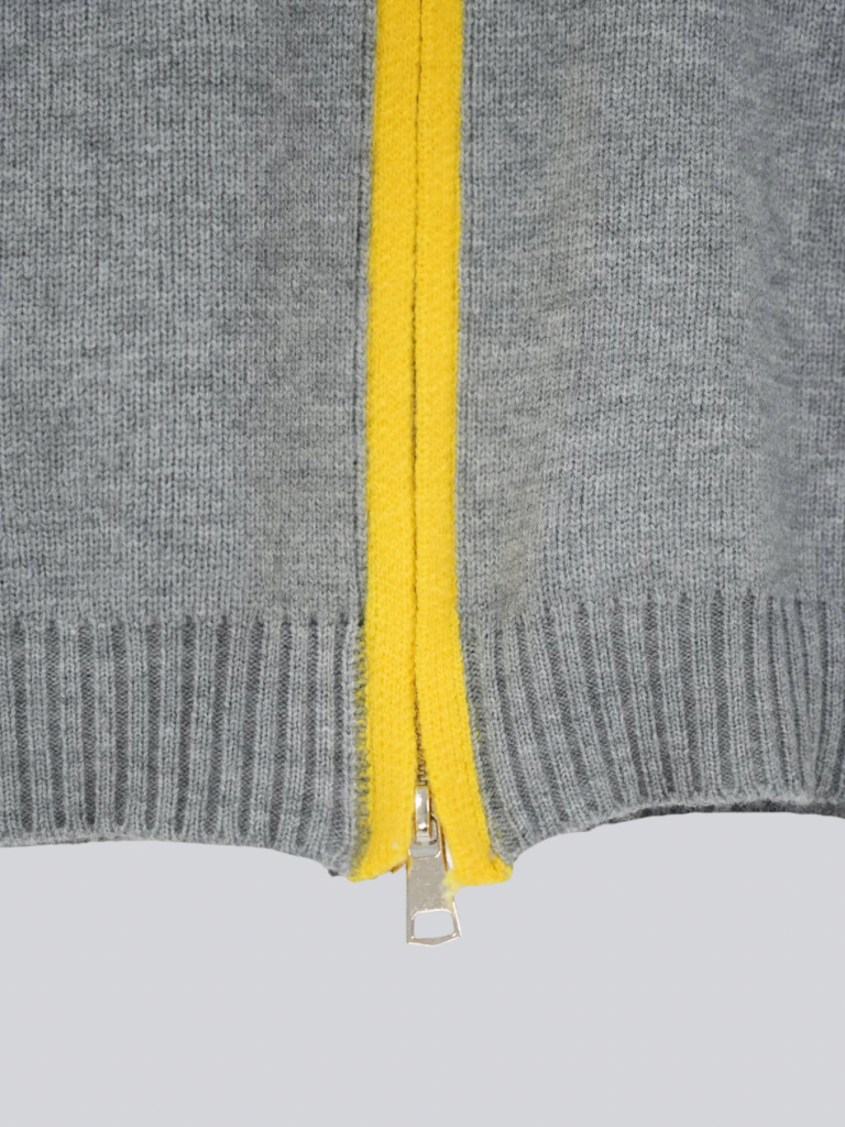 bicolor zip knit