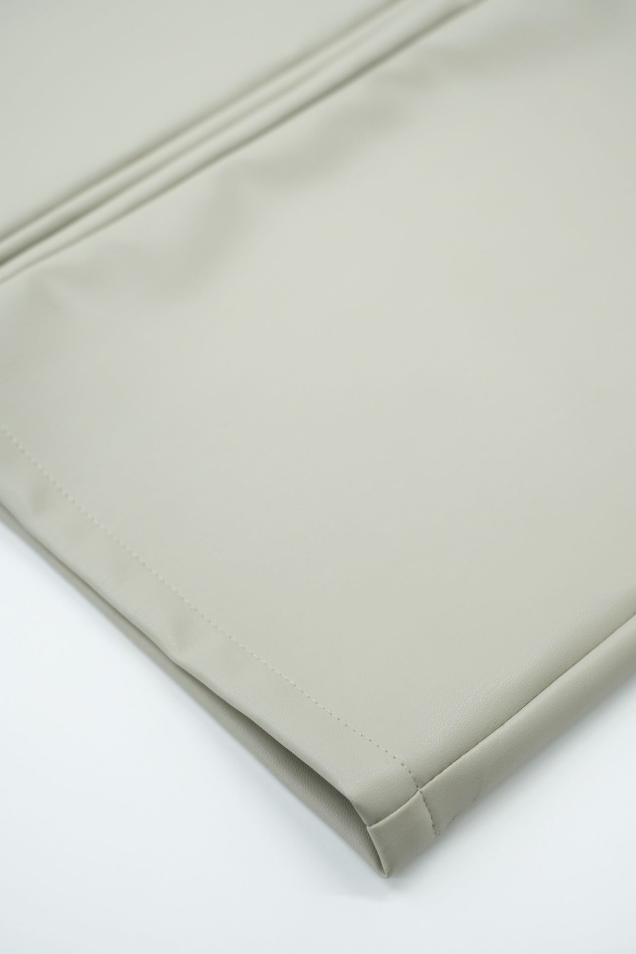 fake leather switching pants