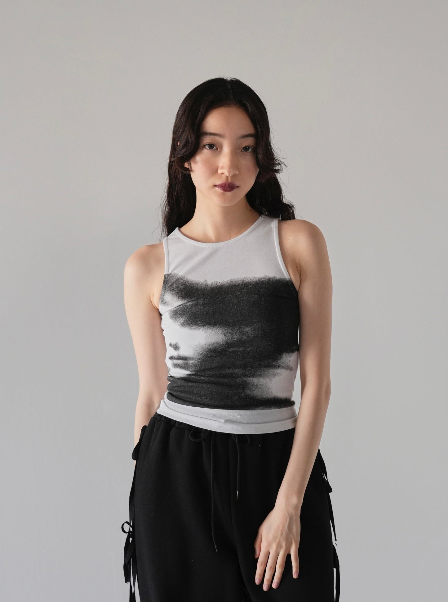 【 予約販売 】 graphic tanktop