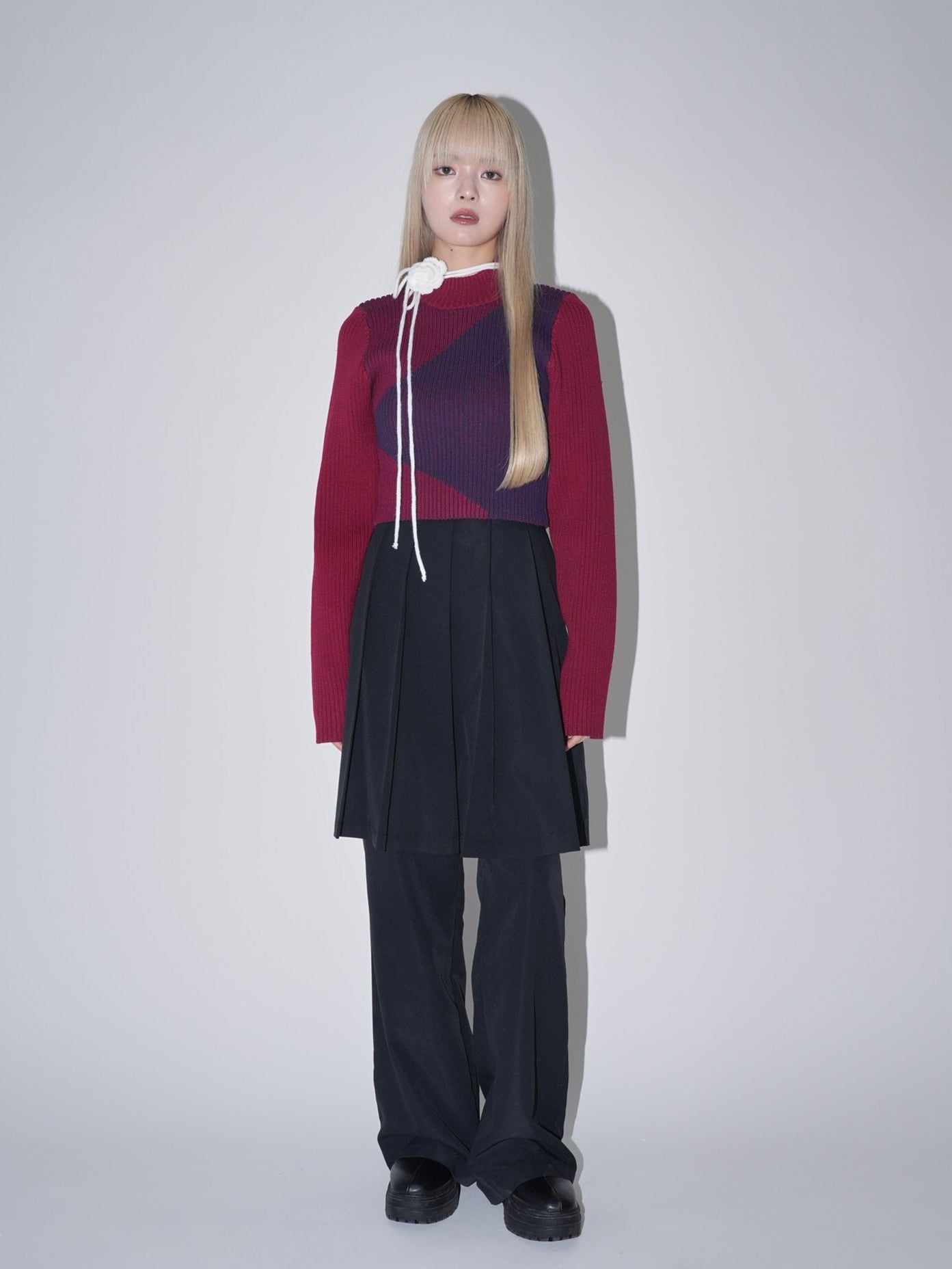 flower choker turtle knit