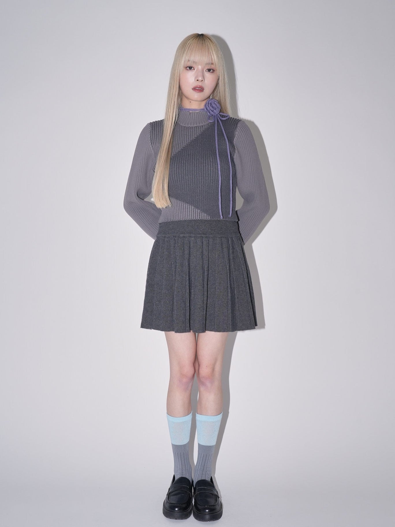 flower choker turtle knit