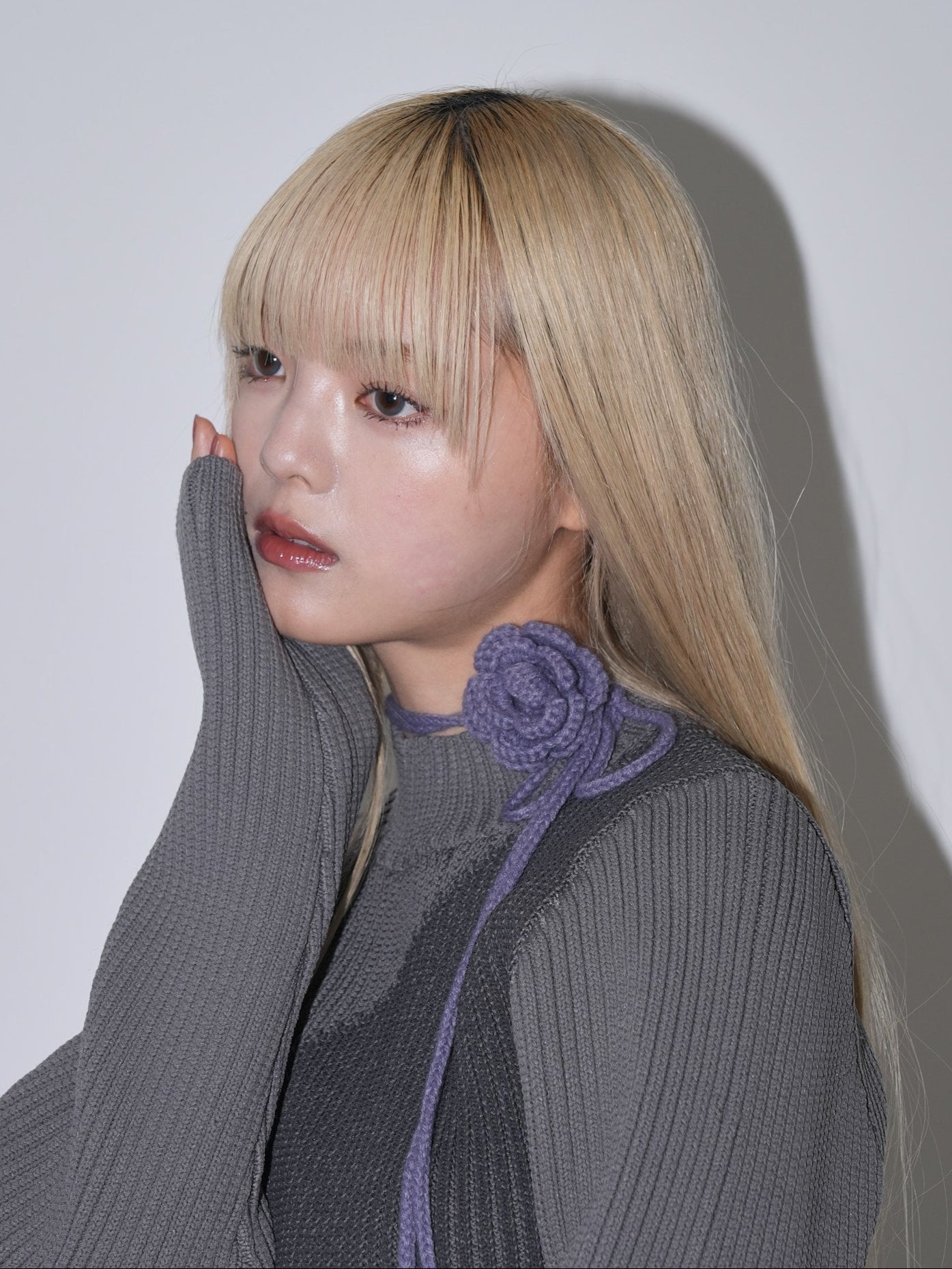flower choker turtle knit