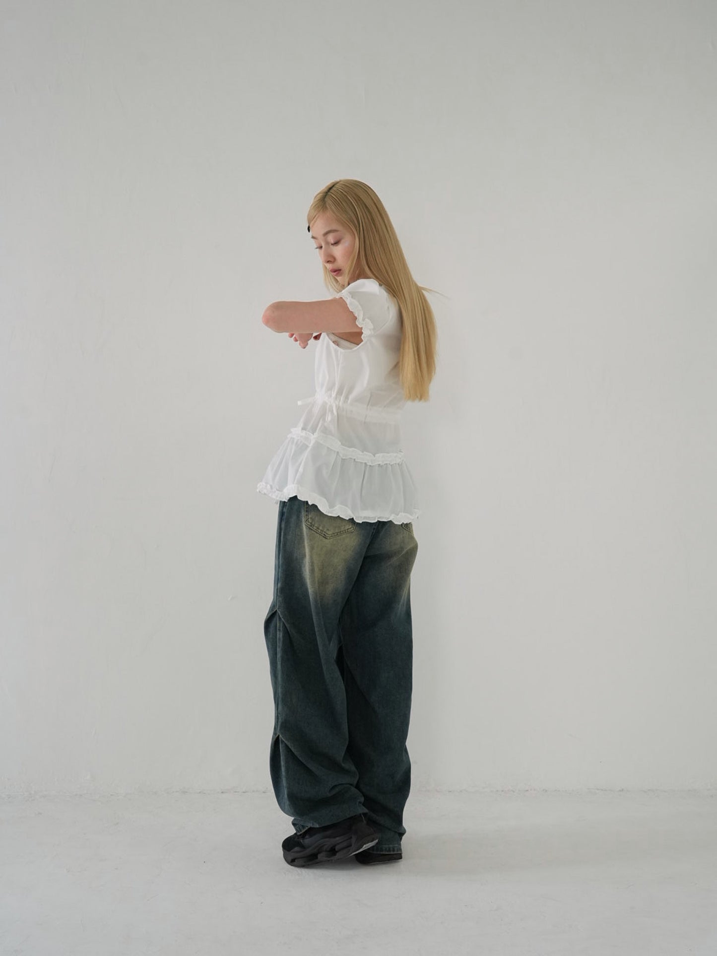 hem frill blouse