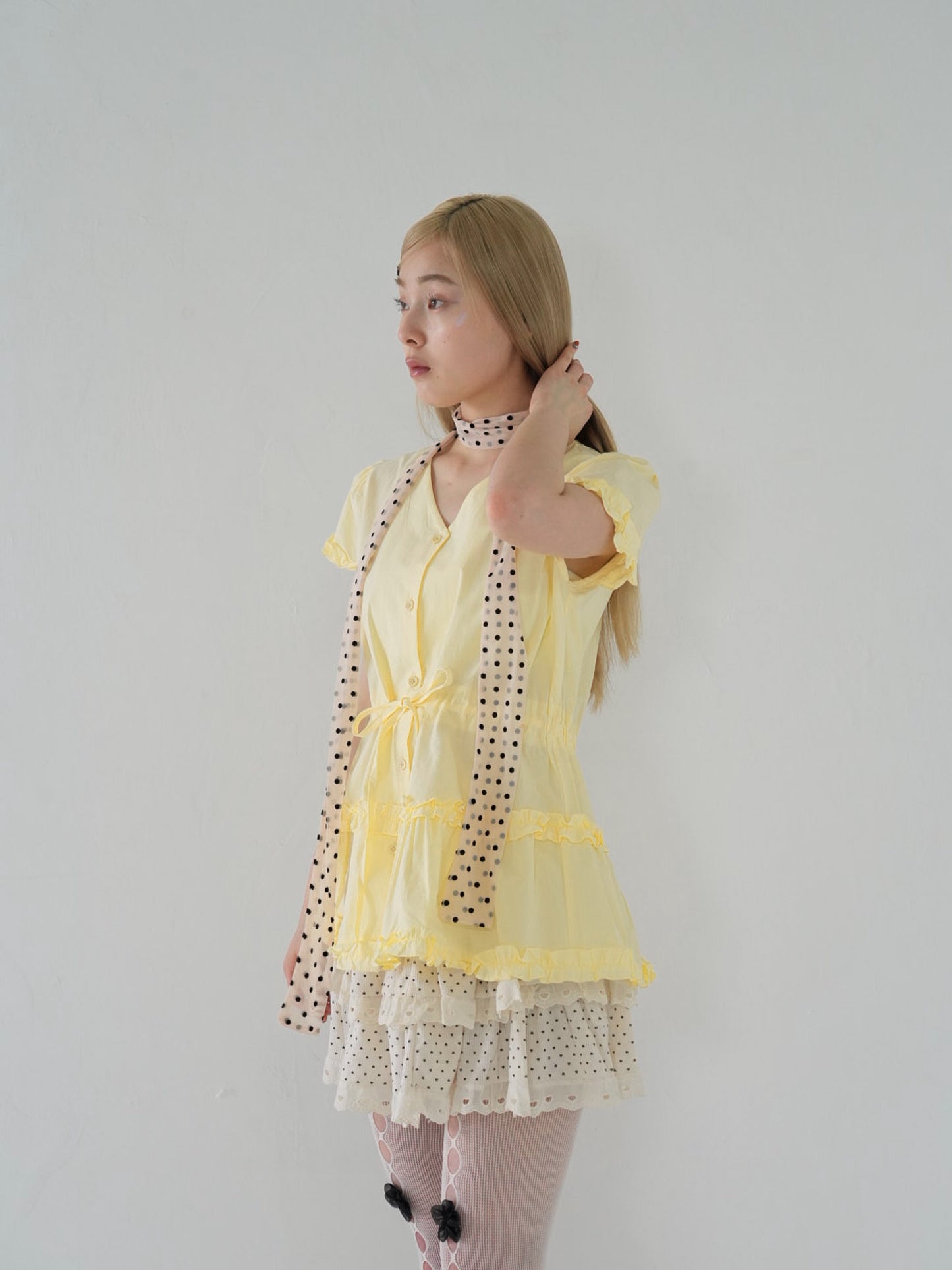 hem frill blouse