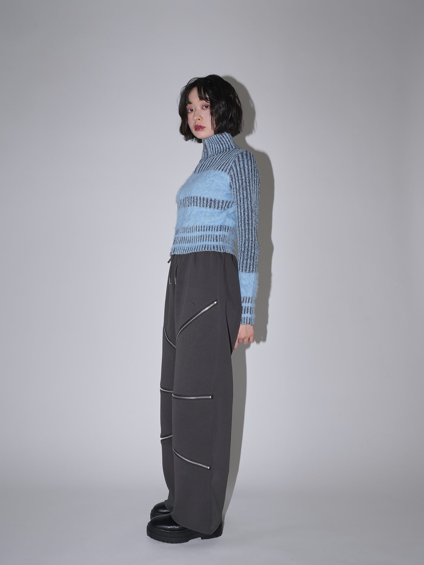 random zip pants