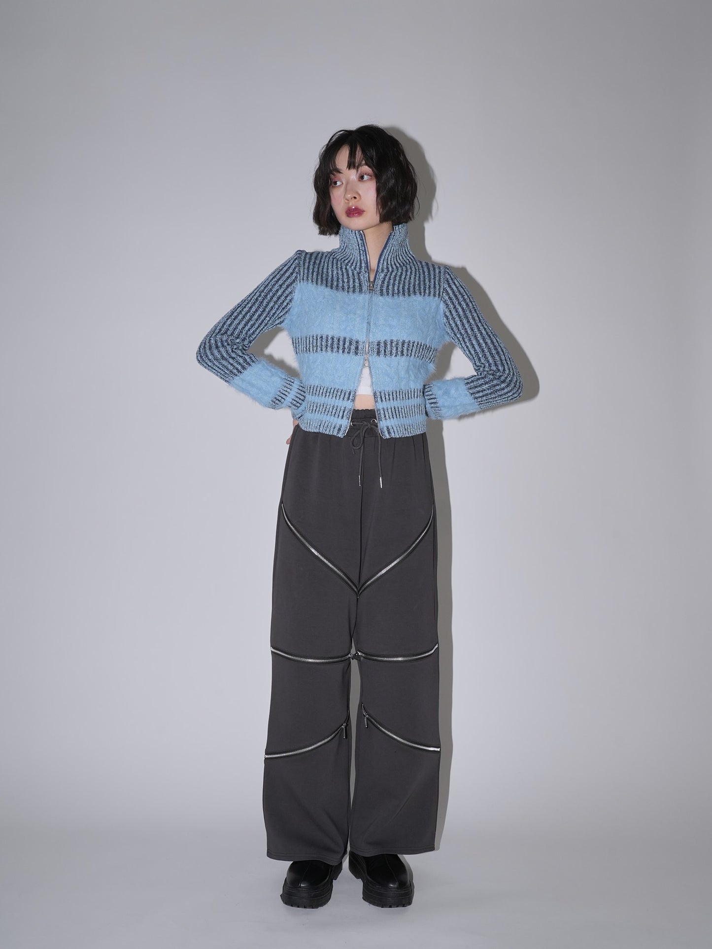 random zip pants