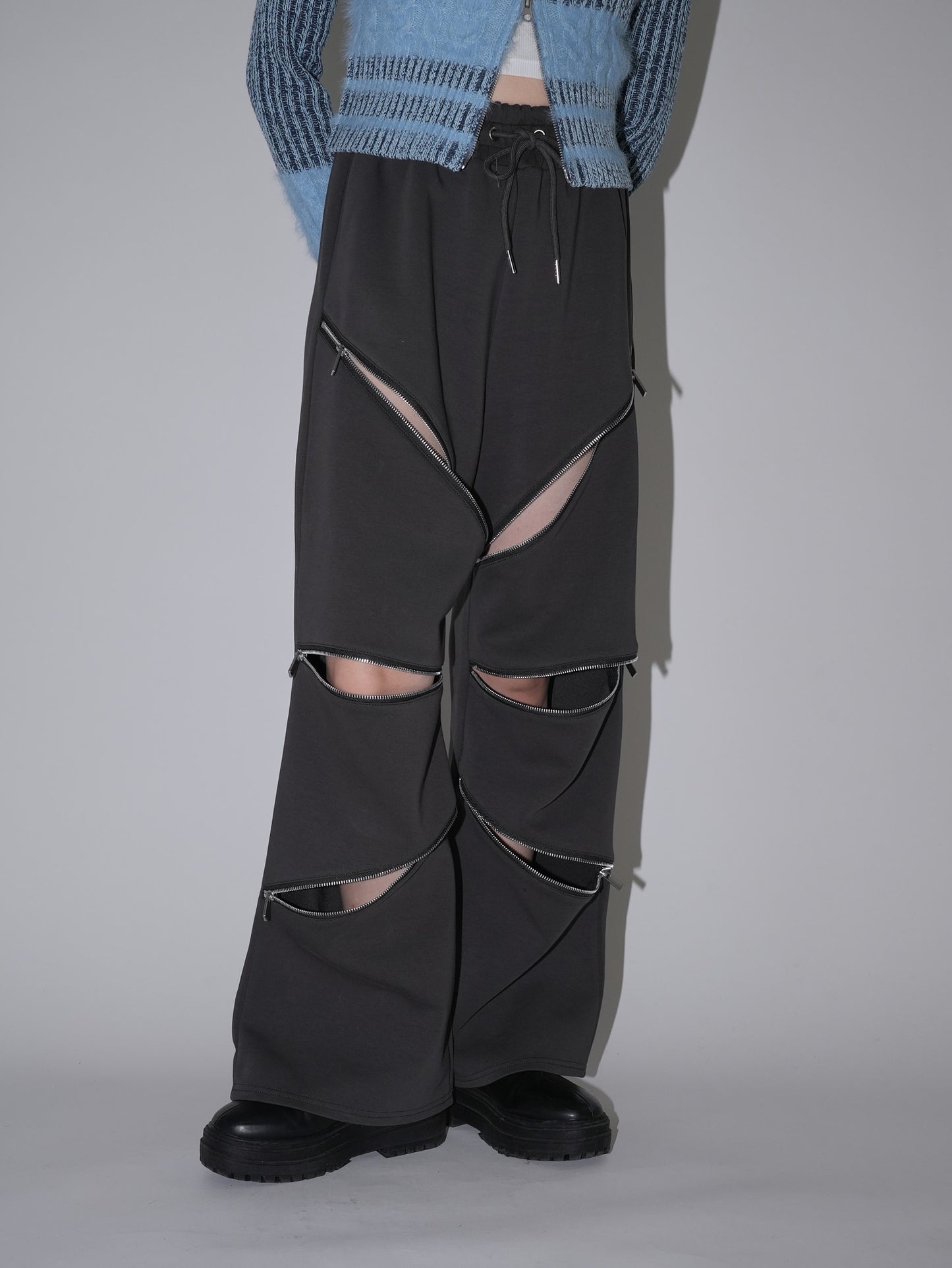 random zip pants