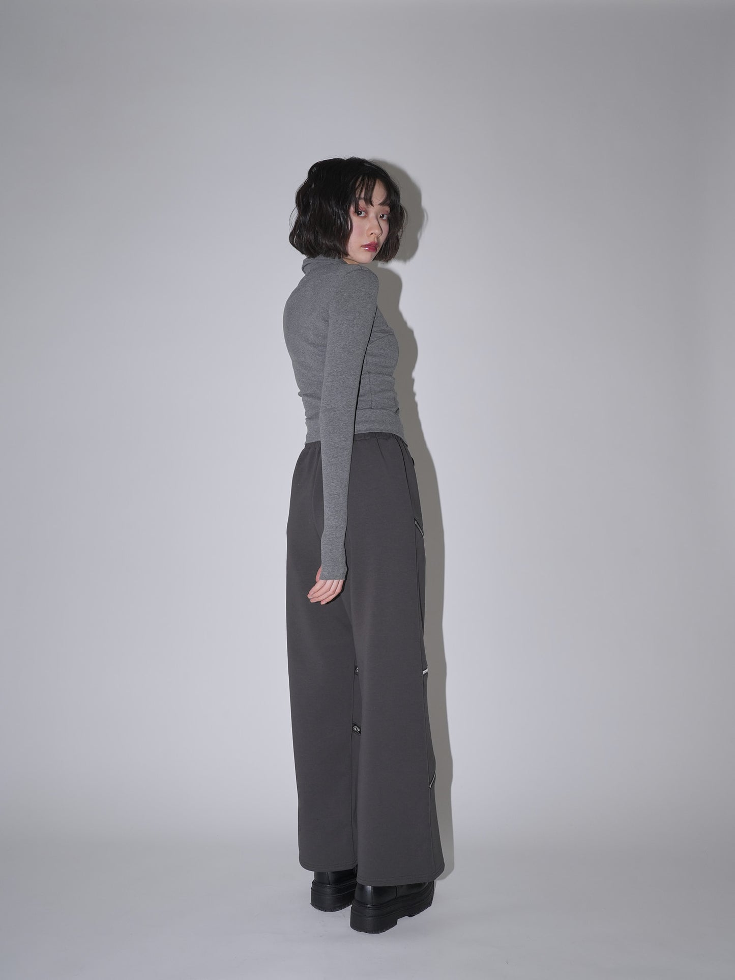 random zip pants