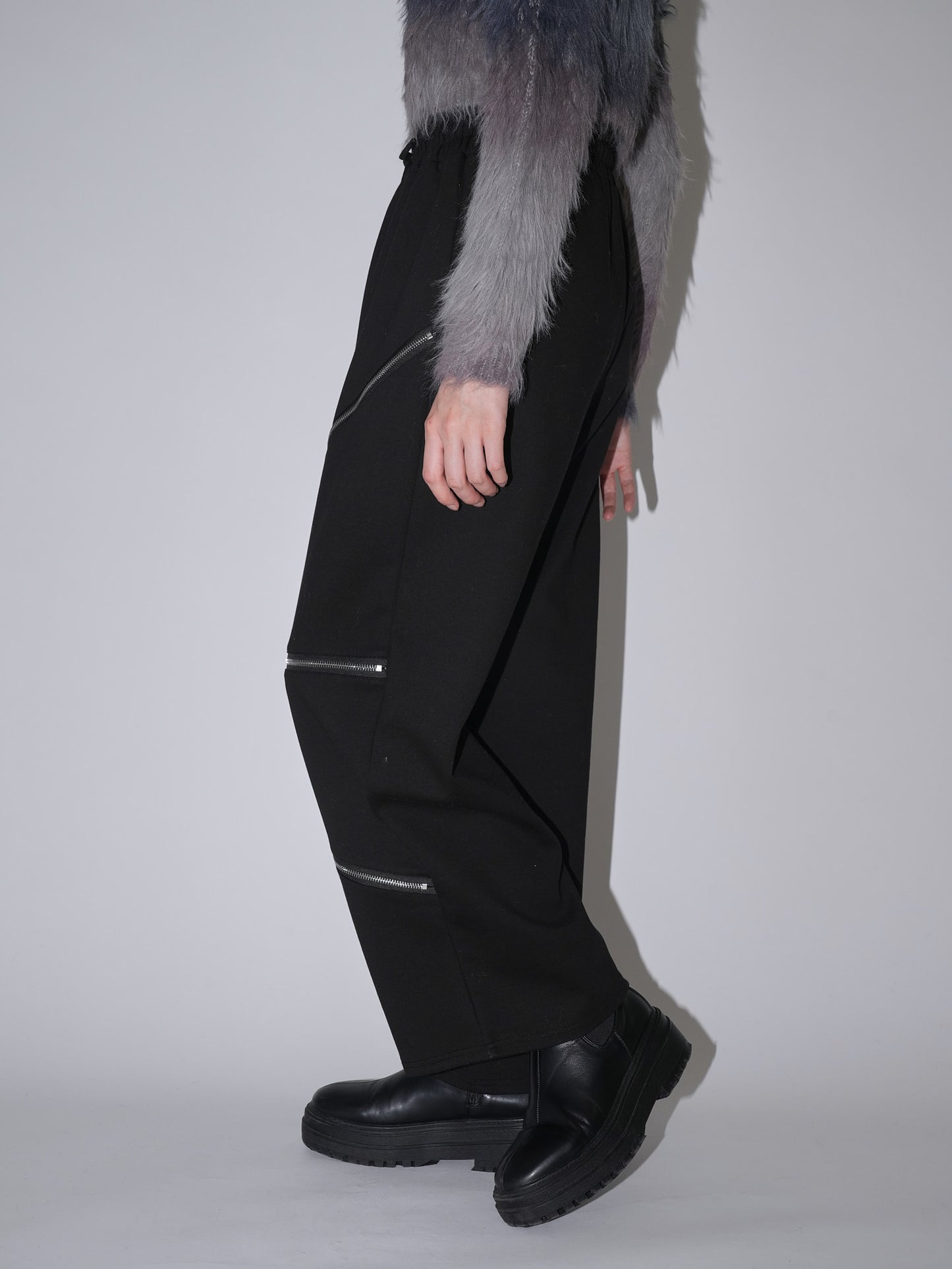 random zip pants