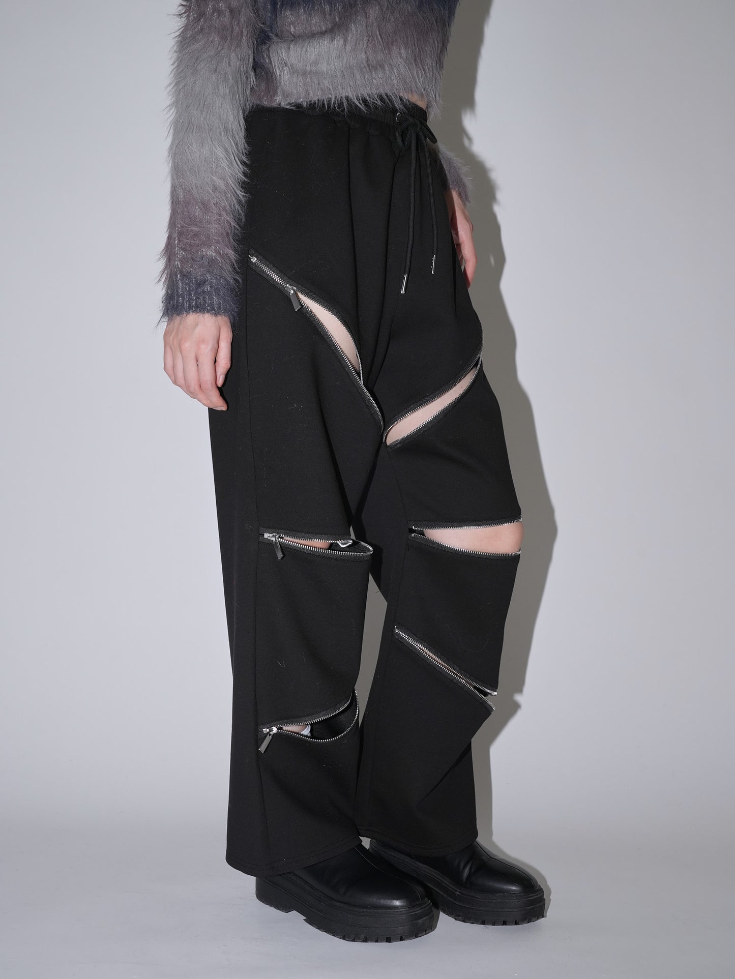 random zip pants