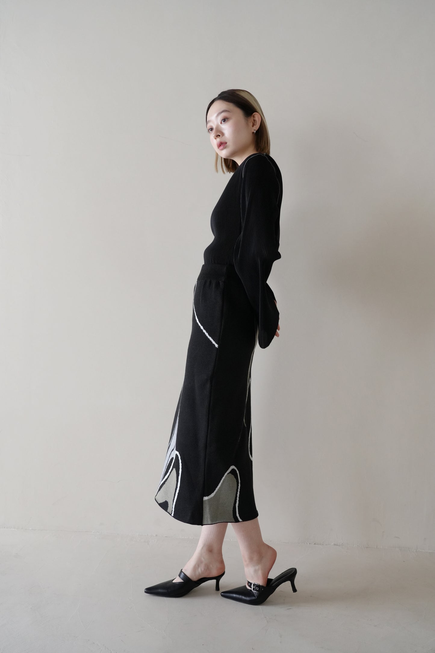 nuance wave knit skirt