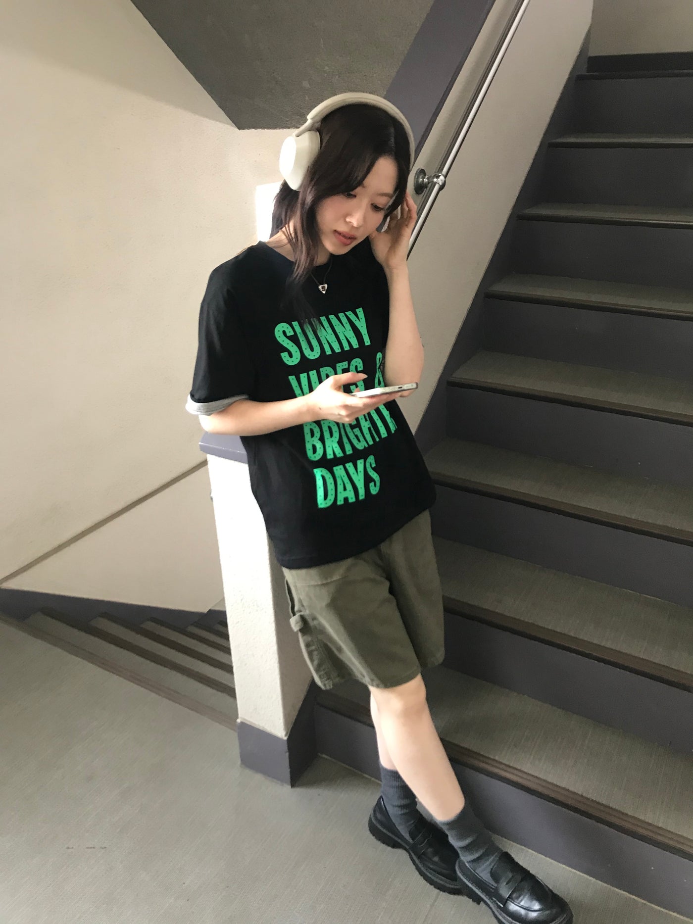 logo rollup tee
