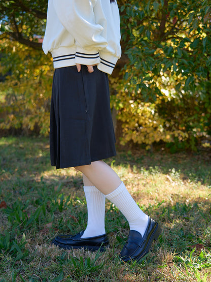 classic midi pleated skirt