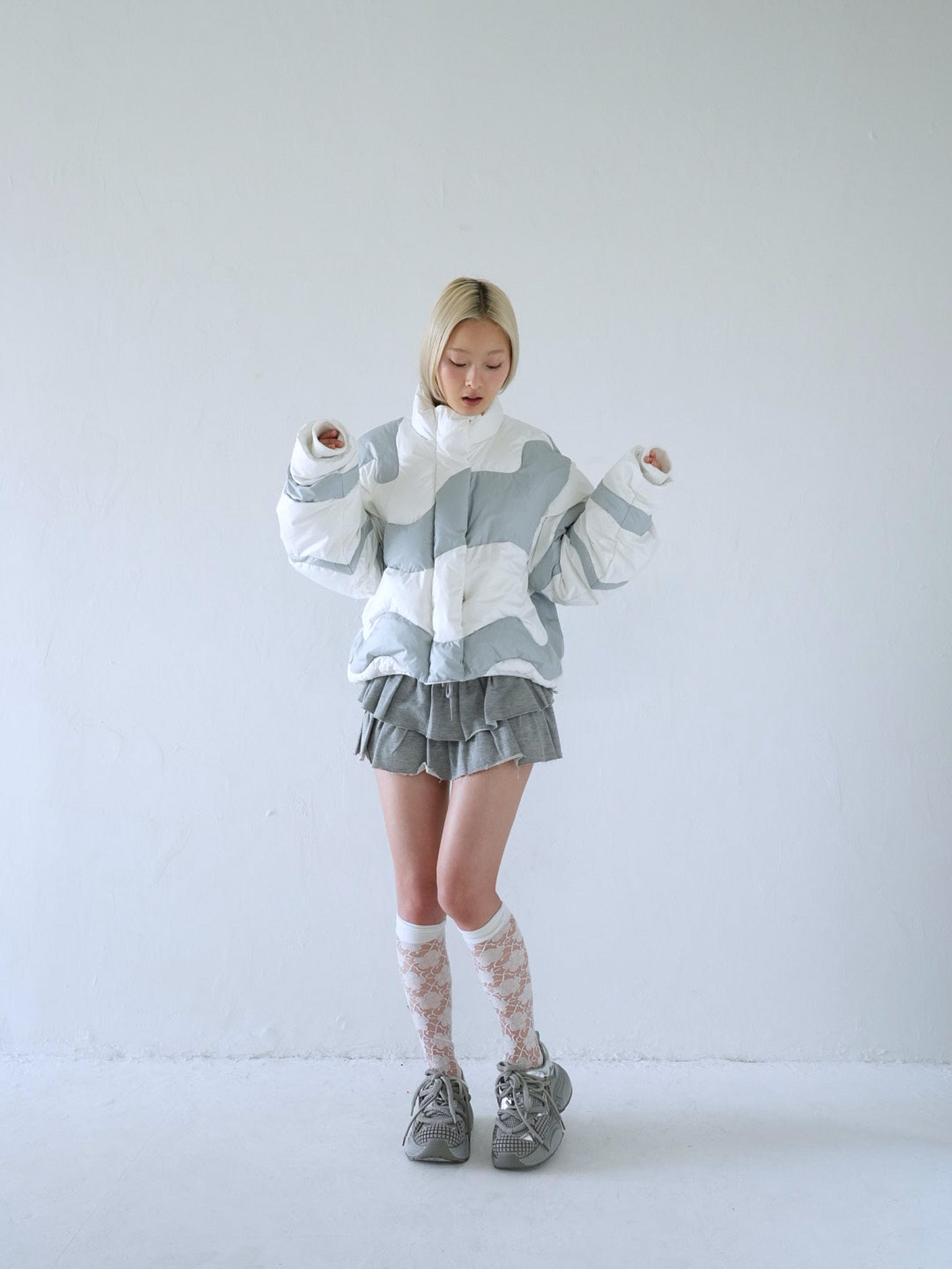 11月上旬発送予定 】wave bicolor down jacket – Uenui