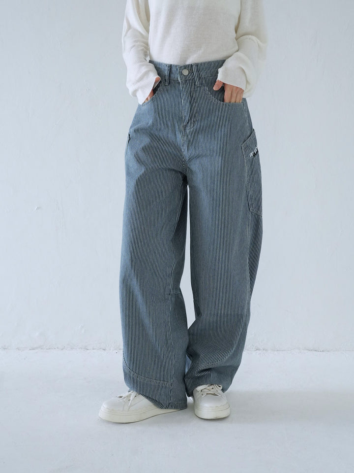 【 10月上旬発送予定 】hickory stripe wide pants