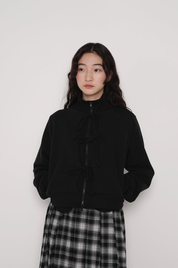 front ribbon zip parka