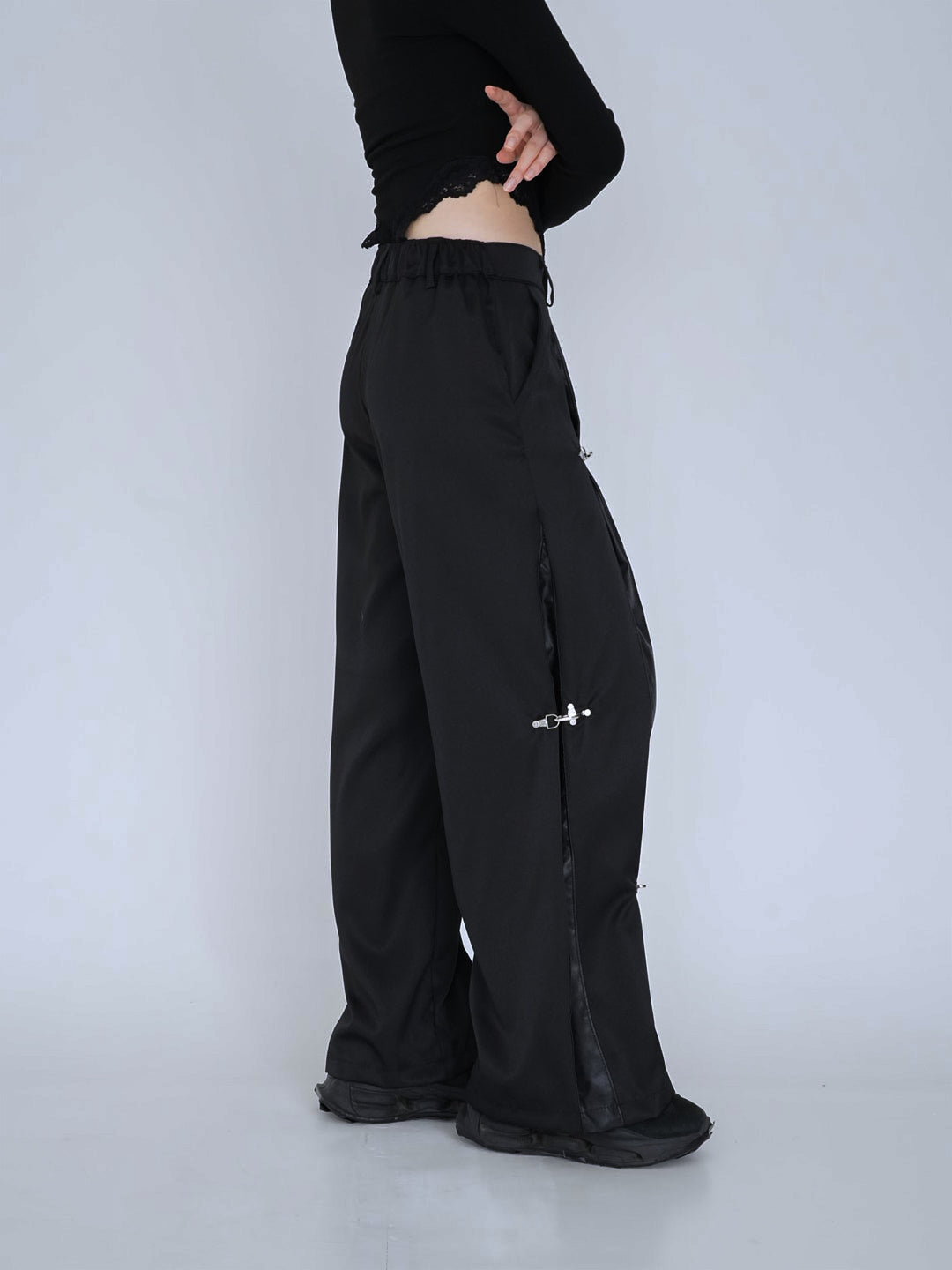 double material pin pants