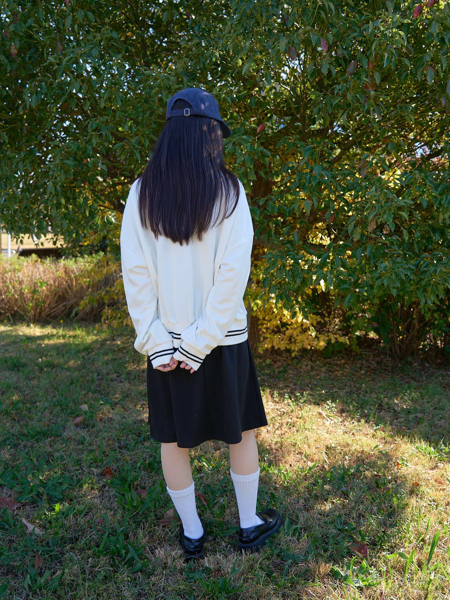 classic midi pleated skirt