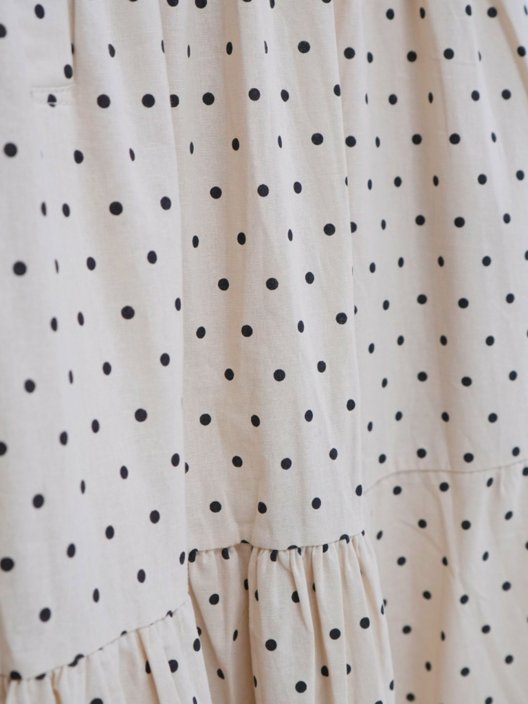 dot line long onepiece