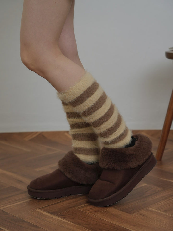 border knit leg warmer
