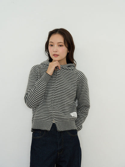 border knit zip hoodie