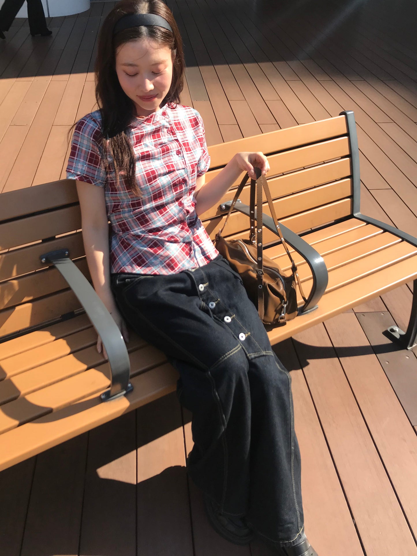 twist button check top