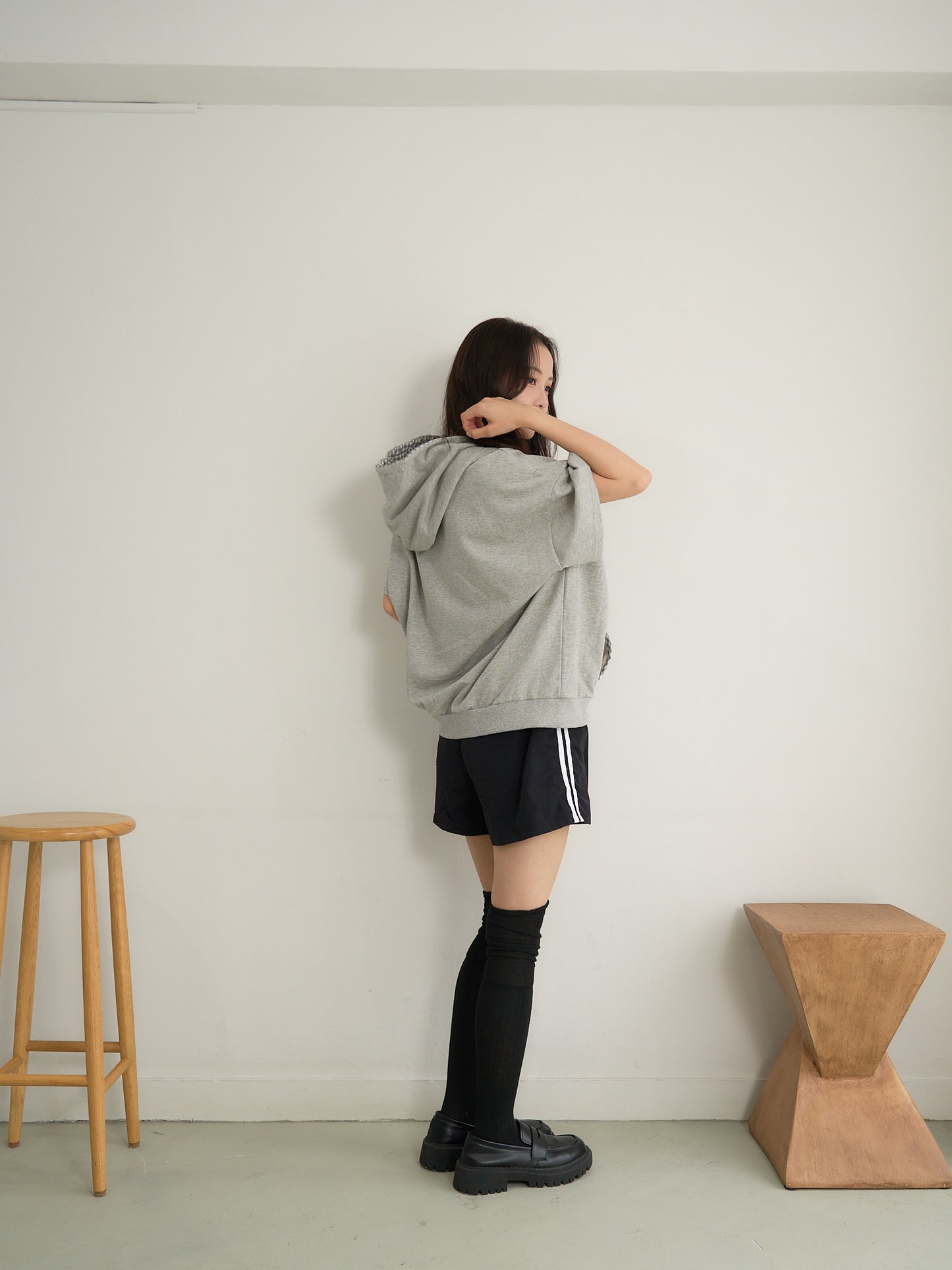 line short pants