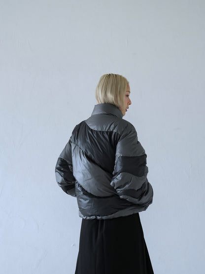 wave bicolor down jacket
