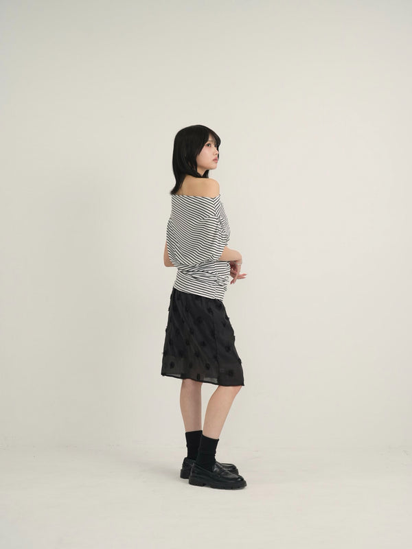 one shoulder border tee