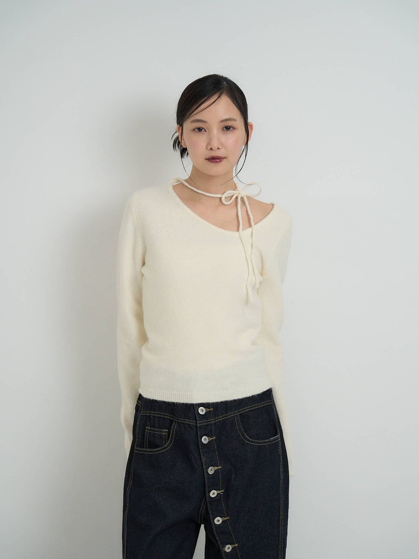ribbon choker knit top