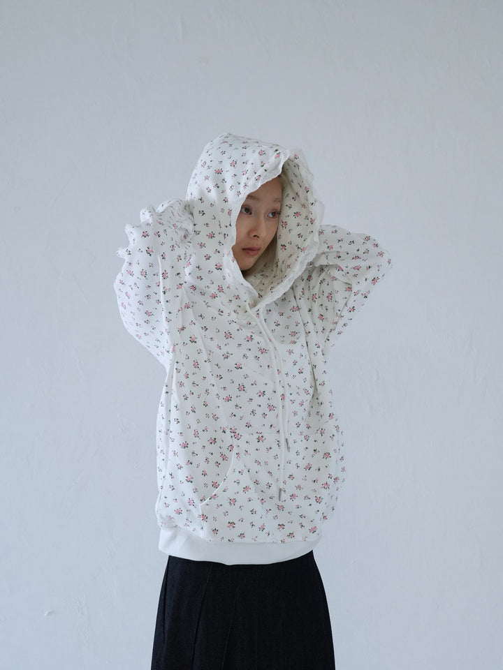 【 10月上旬発送予定 】tiny floral frill hoodie