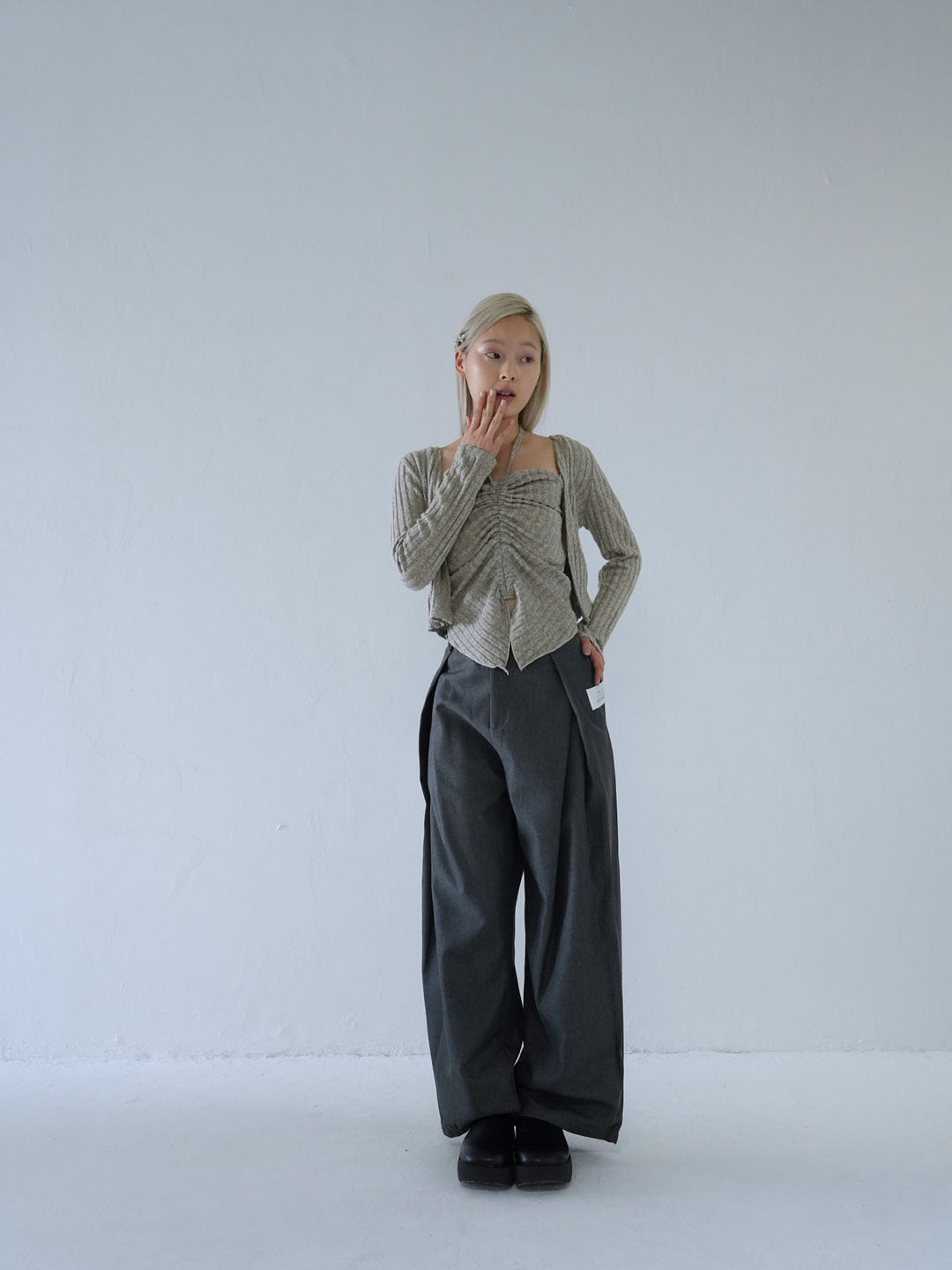 【 10月上旬発送予定 】ribbed ruched cami & cardigan set