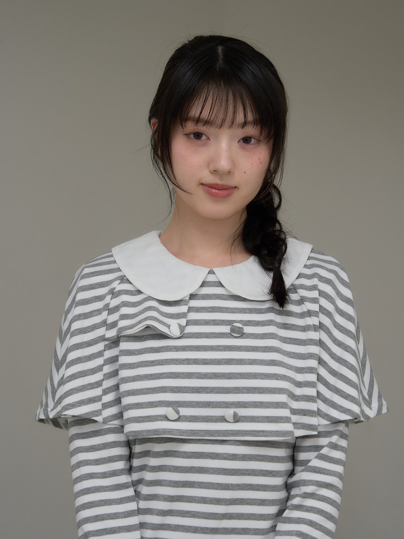 border doll collar cape sleeve top